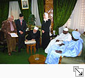 Sheikh Ali Gom'a unterzeichnet Kairo-Fatwa - Bildgröße: 23,84 x 17,88 cm, 300dpi - Bildformat: Jpg, CMYK - Dateigröße: 0,70MB