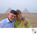 Annette und Rüdiger Nehberg in Ägypten - Bildgröße: 17,88 x 23,84cm bei 300 DPI)